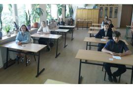 <b>Egzamin ósmoklasisty – SP 2 w Czersku (FOTO)</b>
