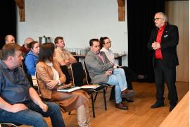 <b>GM. CZERSK. Dyskusja o wilkach, pryszczycy i ASF – spotkanie w domu kultury. Informacja o ataku na daniele w Malachinie (ZDJĘCIA, WIDEO)</b>