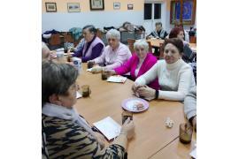 <b>CZERSK. Zebranie w `Civitas Christiana`. Bogumiła Milewska zaprezentowała oryginalną postać księdza Augustyna Worzałły (ZDJĘCIA)</b>