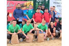 <b> CZERSK. Ogólnopolski Turniej Piłki Siatkowej Plażowej Trzyosobowej. III miejsce zawodników MUKS `RAZEM` w Czersku</b>