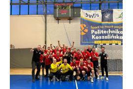 <b> AKTUALIZACJA - komentarz trenera Czerszczan. Wygrana MKS Handball Czersk podczas meczu wyjazdowego - GRATULACJE! `TRENER: Chcemy więcej i będziemy walczyli o coś jeszcze w obecnym sezonie!`</b>