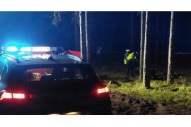 <b> Policjanci pracowali na miejscu wypadku w którym zginął motocyklista. Apelujemy o ostrożność i rozwagę na drodze! </b>