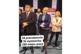 <b> POW. CHOJNICKI.  W Chojnicach trwają XVII POWIATOWE TARGI PRACY (WIDEO) </b>