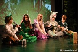<b> CZERSK. Premiera spektaklu `Zaplątana historia` w Domu Kultury w Czersku (ZDJĘCIA, WIDEO) </b>