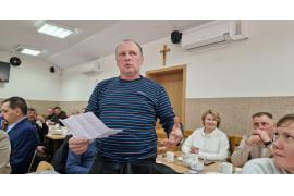 <b>GM. CZERSK. Z jakimi problemami borykają się rolnicy? Dużo nakazów, niespójne przepisy. Co z wilkami, bobrami i żurawiami? (PISMO SOŁTYSÓW). Dlaczego m.in. rolnicy szturmują czerski ratusz? (ZDJĘCIA, WIDEO) </b>
