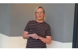 <b>GM. CZERSK. Święto grzyba w Gutowcu. Zaprasza sołtys Lucyna Bona. Zobaczcie filmik – nowa wiata i odnowiona świetlica (WIDEO)</b>