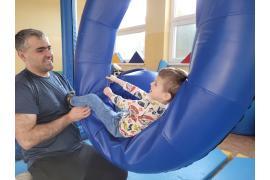 <b>CZERSK. `Podając rękę dajesz serce` - Firma YONGLI Polska Sp. z o.o.  wspiera wczesne wspomaganie rozwoju dzieci (ZDJĘCIA, PODZIĘKOWANIE)</b>