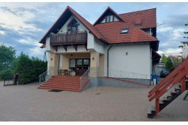 <b>NOCLEGI W RYTLU - JAROSŁAW WYROWINSKI. SALA BANKIETOWA – ZAPISY NA IMPREZY (OFERTA, ZDJĘCIA)</b>