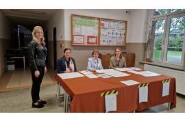<b>CZERSK. Wybieramy Prezydenta RP. Komisje w Czersku już gotowe - rozpoczęcie głosowania (WIDEO, ZDJĘCIA - KOMISJE W CZERSKU) </b>