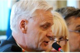 <b> Burmistrz odpowiada na kolejną interpelację w sprawie żłobka <br>w Czersku</b>
