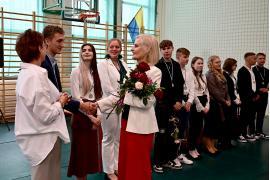 <b>GM. CZERSK. Zakończenie roku szkolnego dla 295 uczniów klas promocyjnych ZS w Malachinie (ZDJĘCIA)</b>