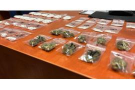 <b>Uciekał hulajnogą z torbą, w której była znaczna ilość narkotyków... Marihuana, MDMA, amfetamina i metamfetamina</b>