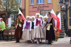 <b> Uroczystości z okazji 232. rocznicy uchwalenia Konstytucji 3 Maja w Chojnicach (FOTO)  </b>