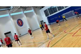 <b>CZERSK. MKS Handball Czersk przegrywa w Gdańsku trzema bramkami. `Walczyliśmy do końca`</b>