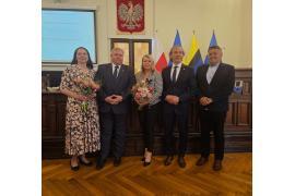 <b>Zarząd Powiatu Chojnickiego otrzymał absolutorium za 2024 rok (ZDJĘCIA)</b>