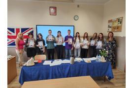 <b> GM. CZERSK. XII Gminny Konkurs Języka Angielskiego `Master of English` (ZDJĘCIA) </b>