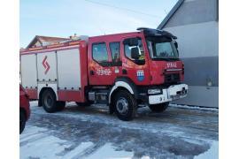 <b>CZERSK. Strażacy również wypompowują wodę (FOTO)</b>