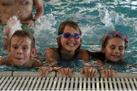 <b> GM. CZARNA WODA. Projekt powszechnej nauki pływania `Umiem pływać` (ZDJĘCIA) </b>