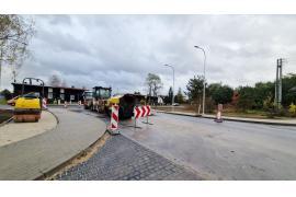 <b>CZERSK. Tempo realizacji zadań drogowych – ul. Tucholska, centrum miasta – niezadowalające. Gorzkie słowa w kierunku burmistrza </b>