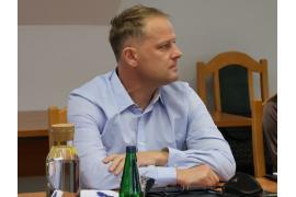 <b>GM. CZERSK. Sesja Rady Miejskiej w Czersku - m.in. projekt uchwały znoszący podwyżki diet radnych. Klub MY Mieszkańcy: Ogromne zadłużenie gminy, decyzja o podwyżce nieodpowiedzialna - dodatkowe obciążenie budżetu</b>