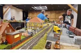 <b>CZERSK. Mirosław Przytarski zaprasza na IV Wystawę Makiet Kolejowych. 100 metrów torów na 100-lecie Czerska (MOC ATRAKCJI – TO TRZEBA ZOBACZYĆ)</b>