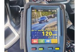 <b>120 km/h w obszarze zabudowanym. Kosztowna `fantazja` kierowcy </b>