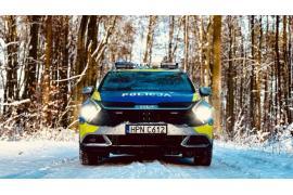 <b>GM. CZERSK. Był pijany, wpadł w poślizg utknął przy skarpie. Poprosił policjantów po służbie o pomoc w wypchnięciu auta</b>