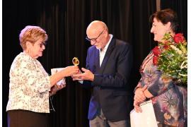 <b>CZERSK. Uniwersytet Trzeciego Wieku w Czersku - inauguracja roku akademickiego 2025/2026 (ZDJĘCIA, WIDEO)</b>