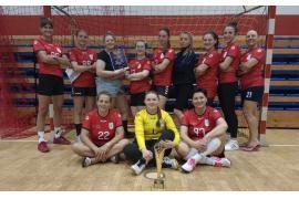 <b> CZERSK. Pracowite półrocze szczypiornistek MKS Handball Czersk </b>