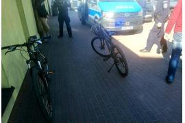 <b>CZERSK. Ukradli rowery, próbowali włamać się do czerskiej plebani, ponadto zabrali dokumenty…</b>