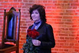 <b>DOKONANIA ROKU 2024`. Czerszczanka Alicja Koprowska nominowana do nagrody - Promocja Regionu Chojnickiego – kategoria: Kultura</b>