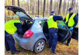 <b>Ucieczka kierowcy z narkotykami. W akcji policyjny pies, quad i służbowy dron. Policjanci, wspólnie ze strażnikami leśnymi, doskonalili swoje umiejętności (ZDJĘCIA, WIDEO)</b>