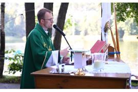 <b>GM. CZERSK. Ostatnia w tym sezonie Msza Święta nad jeziorem w Ostrowitem (ZDJĘCIA, WIDEO)</b>