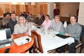 <b>GM. CZERSK. Spotkanie dla rolników, m.in. z gm. Czersk, oszukanych przez firmę spod Świecia. Na jaką pomoc mogą liczyć gospodarze? (ZDJĘCIA, WIDEO)</b>