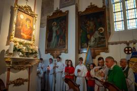 <b>CZERSK. Non io ma Dio. KSM Czersk: Poświęcenie miejsca modlitwy z obrazem i relikwiami naszego patrona św. Carlo Acutisa (ZDJĘCIA)</b>