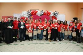 <b>CZERSK. Finał Szlachetnej Paczki 2025 – czas podziękowań. Występ Chóru `Lutnia` (ZDJĘCIA, WIDEO)</b>