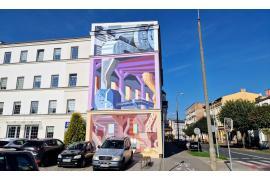 <b>Nowy mural `wpada` w oko przechodniów</b>