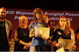 <b>CZERSK. Nasze utalentowane wokalistki znowu dały o sobie znać! (ZDJĘCIA)</b>