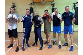 <b>Chojnicki Boxing Show XIX. Kup bilet - kibicuj swoim. Walczyć będą m.in. - Arkadiusz Gogolewski z Czerska i Michał Karnowski z Rytla - freak fight (FOTO, PLAKAT)</b>