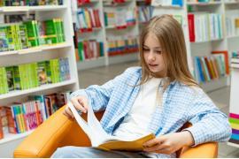 <b>Sisters komiks – seria, która podbija serca młodych czytelniczek</b>