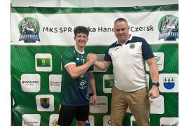 <b>CZERSK. Nowy zawodnik w kadrze MKS SPR Polska Handball Czersk. Pierwszy zagraniczny transfer w historii naszego klubu</b>