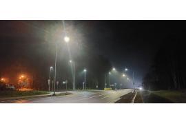 <b> GM. CZERSK. Czytelnik pyta o oświetlenie przy DK22. Dlaczego działa w Czersku i na odcinku od obwodnicy Chojnic, a w innych miejscach już nie? Rzecznik GDKKiA odpowiada (ZDJĘCIA) </b>