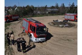 <b> GM. CZERSK. Szkolenie Off Road 4x4 z udziałem strażaków m.in. z OSP KSRG Rytel (ZDJĘCIA, FILM)</b>