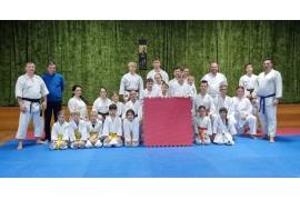 <b>GM. KARSIN. Samorząd zakupił profesjonalną matę treningową dla klubu karate</b>