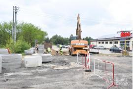 <b> CZERSK. Komunikat drogowy - ruch wahadłowy w ciągu ul. Tucholskiej (ZDJĘCIA) </b>