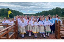<b> Ogólnopolski sukces Zespołu Pieśni i Tańca `Maceszczi` z gm. Karsin. Gratulacje!</b>