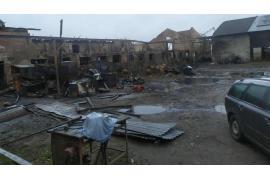 <b>GM. CZERSK. Pomoc dla zwierząt - rolnik i zarazem strażak z OSP Rytel Marcin Chabowski organizuje zbiórkę i transport słomy</b>