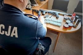 <b> POW. STAROGARDZKI. Zblewo – strzelał z wiatrówki w okno sąsiedniej posesji </b>