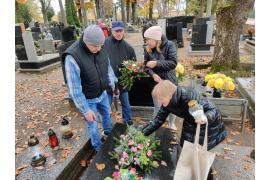 <b>CZERSK. Przed dniem WSZYSTKICH ŚWIĘTYCH (ZDJĘCIA)</b>