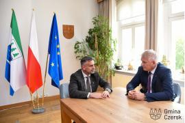 <b>CZERSK. Wiceminister Zdrowia z wizytą w Czersku. Temat: KOZZD i potrzeby mieszkańców. Zapowiedź działań</b>